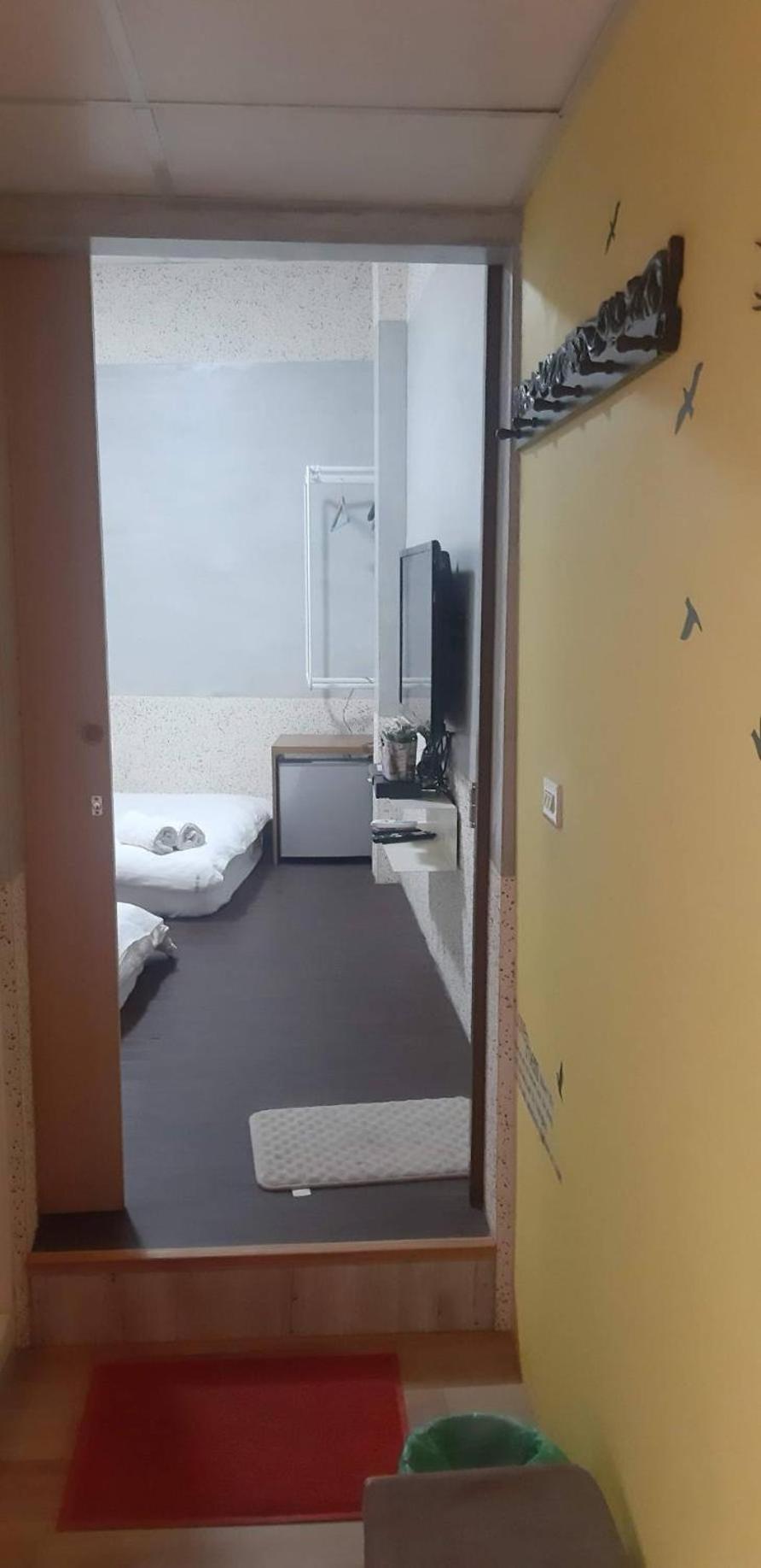 Sunshine Homestay Nanwan Buitenkant foto